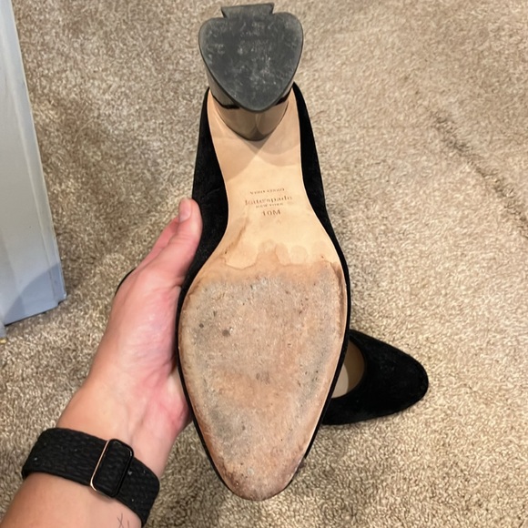 Black velvet Kate Spade heels - Picture 4 of 4